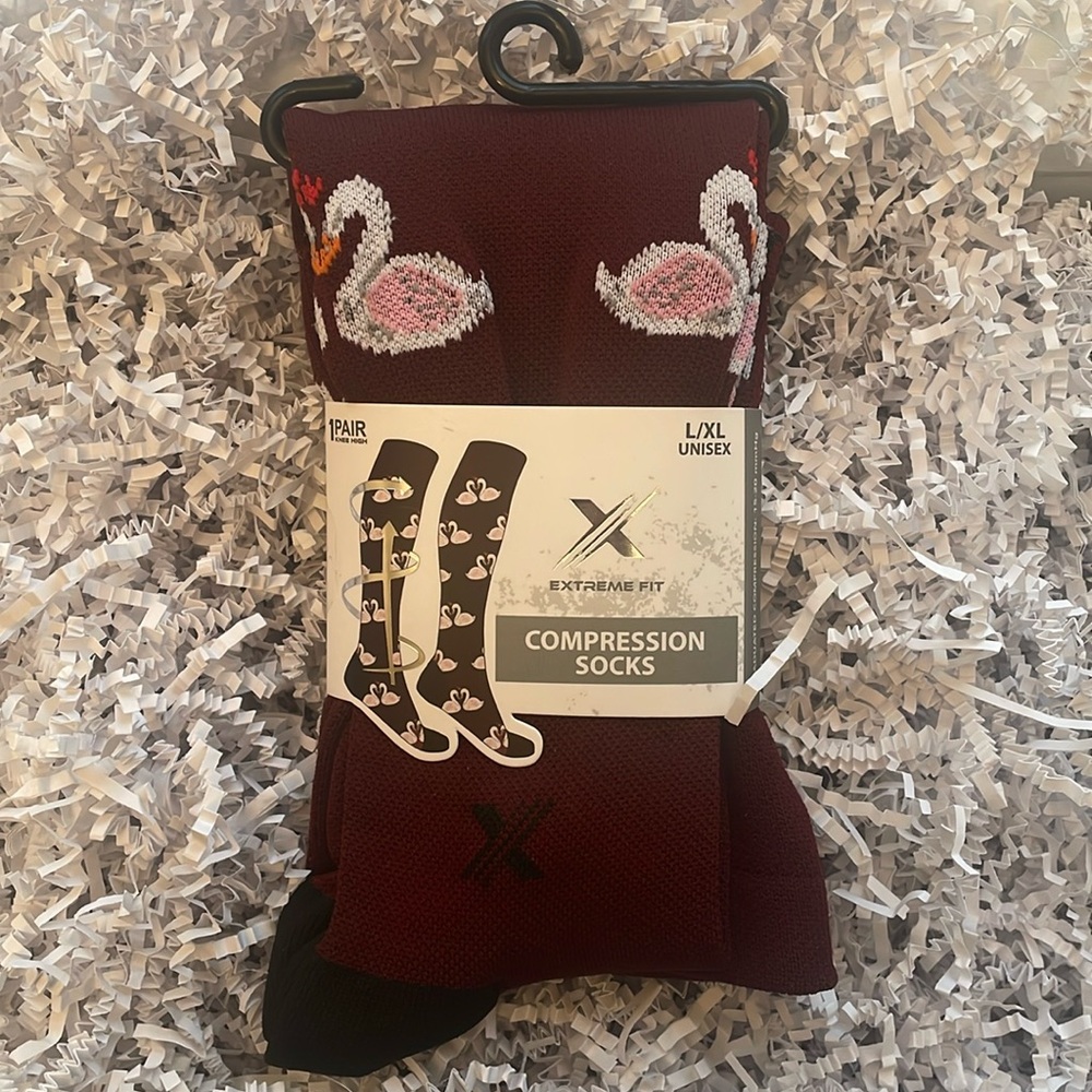 Love Swans Compression Socks New with Tag size L-XL 15-20mmHg compression…